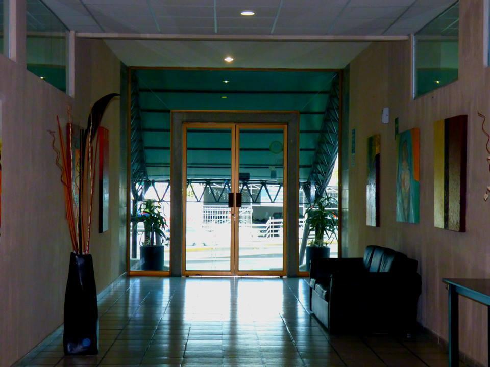 Hotel Marney อากวสคาเลียนเทส ภายนอก รูปภาพ